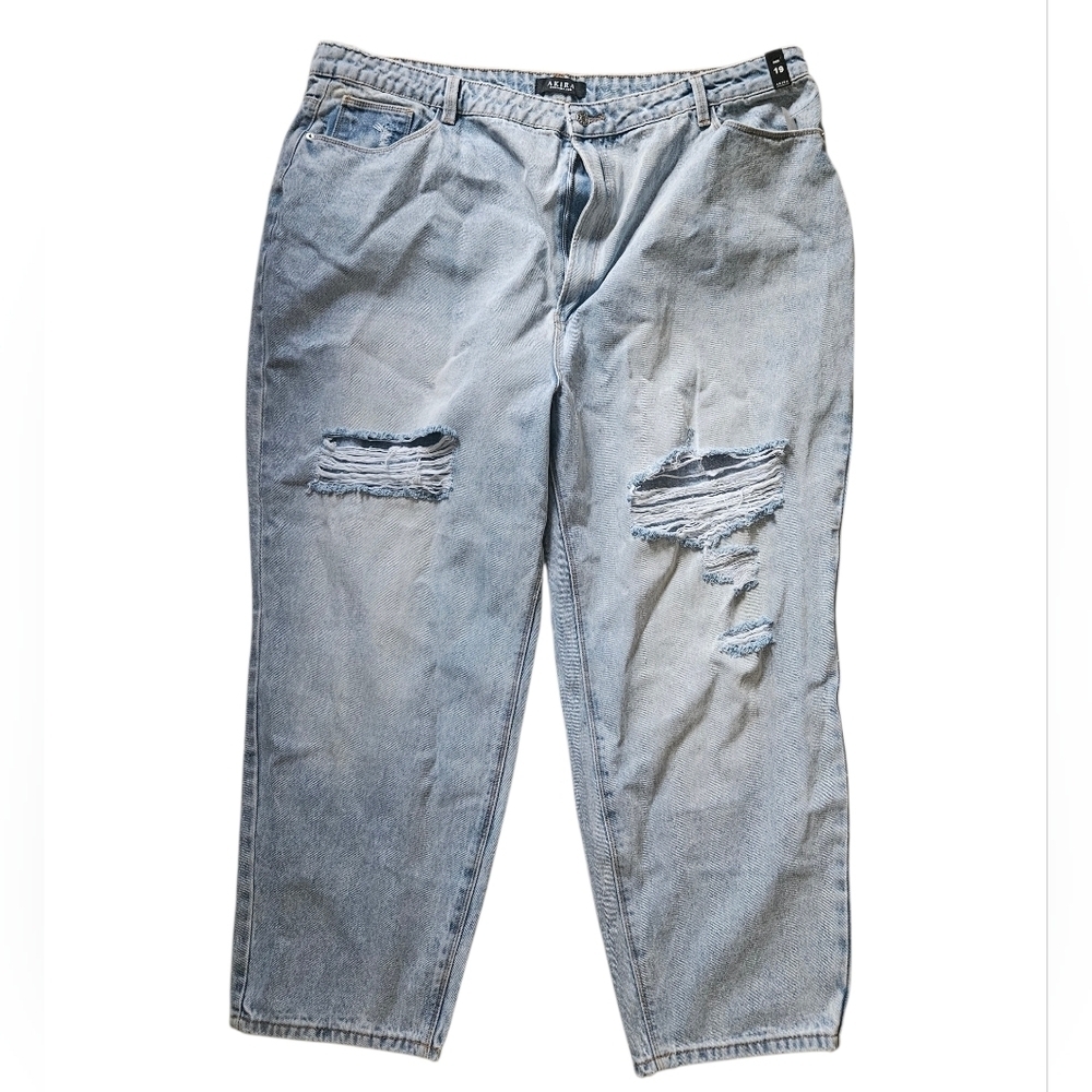 Akira Mom Fit High Rise Distressed Light Blue Denim Jeans Women 19 NWT